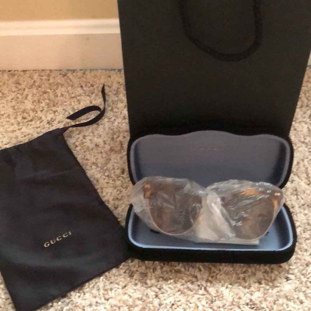 Gucci sunglasses